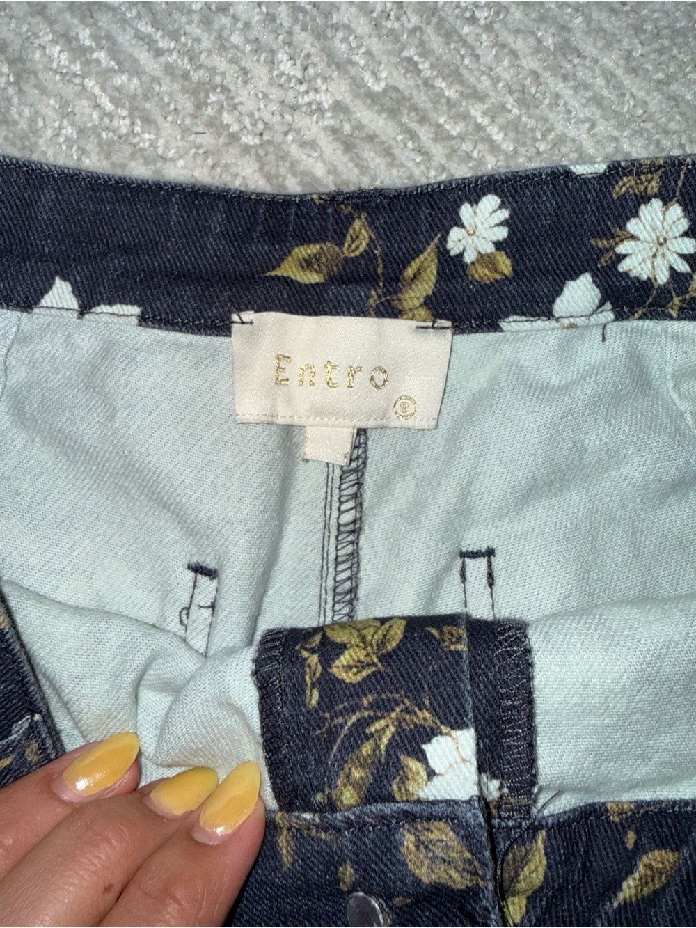 Entro Floral Wide-Leg Pants - Picture 3 of 5